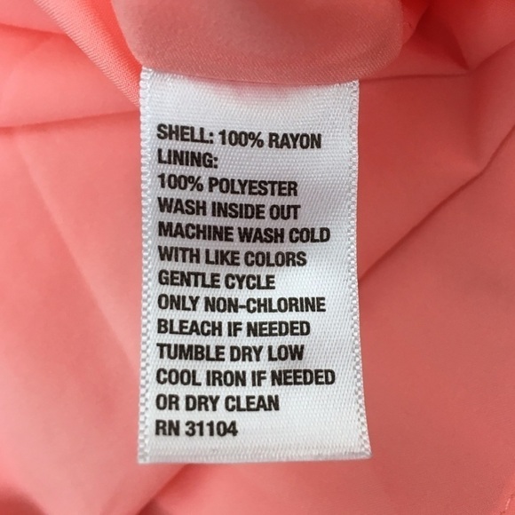 CROWN & IVY Dress Elephants Floral Medallion Boho Flutter Sleeve Mini Size Small - Picture 8 of 10